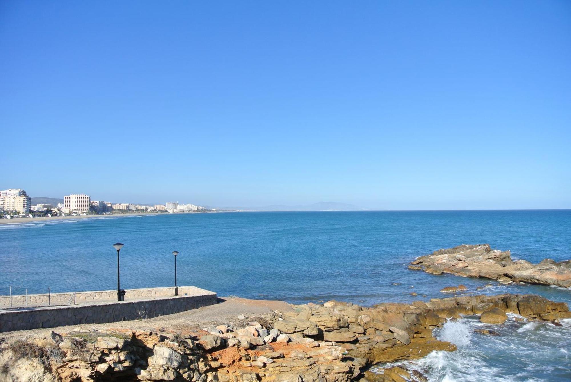 Apartamentos Danesp-Playa De Les Amplaries Marina Dor- Frontales Al Mar Оропеса-дель-Мар Екстер'єр фото
