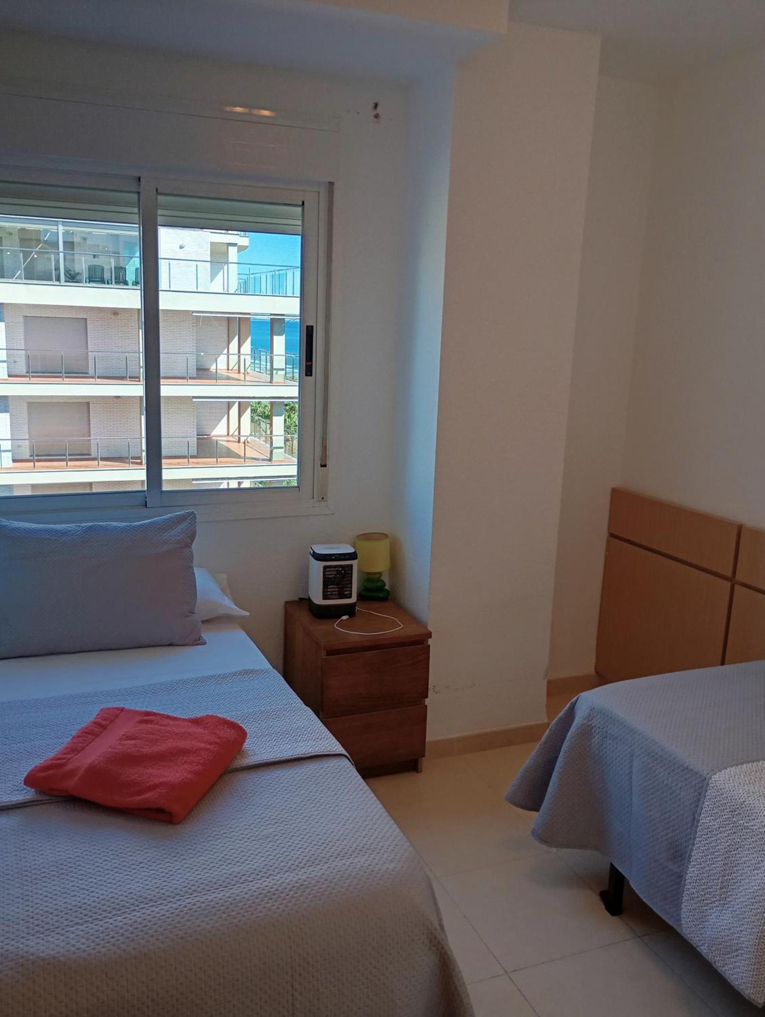 Apartamentos Danesp-Playa De Les Amplaries Marina Dor- Frontales Al Mar Оропеса-дель-Мар Екстер'єр фото